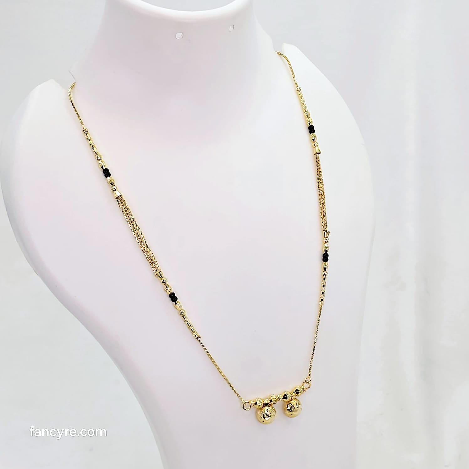 The Vama Goldforming Mini Mangalsutra