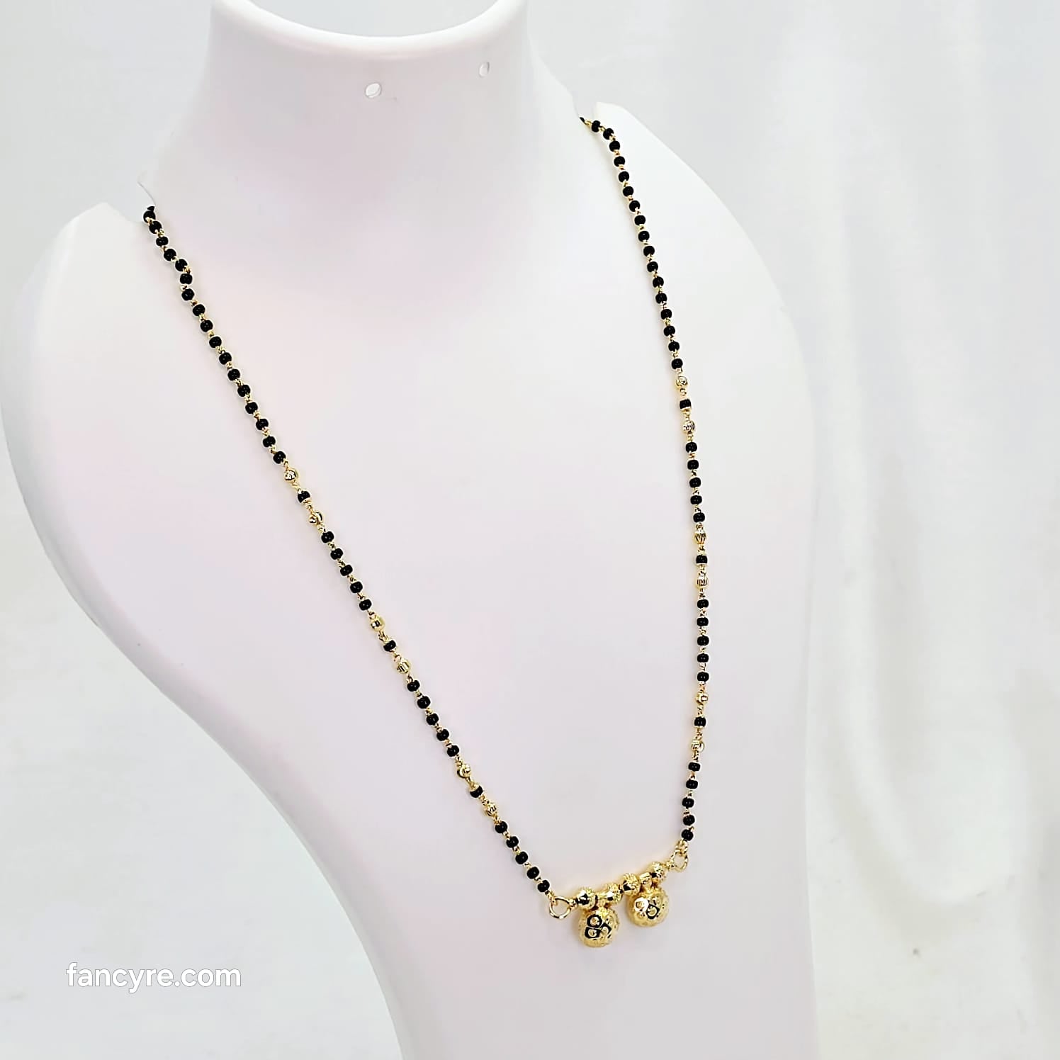 The Rekha Goldforming Mini Mangalsutra