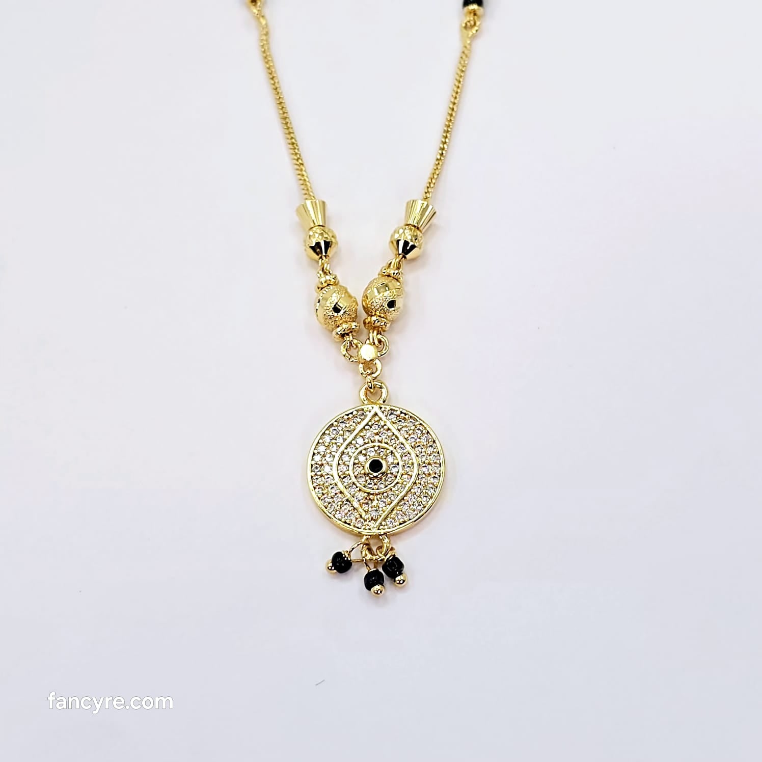 The Pihu Goldforming Mini Mangalsutra