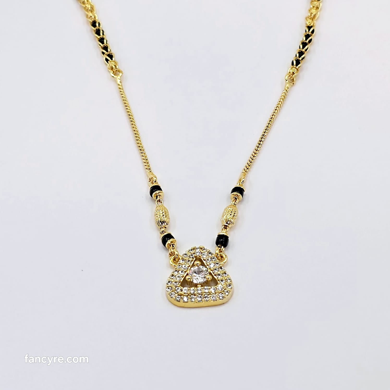 The Kashvi Goldforming Mini Mangalsutra