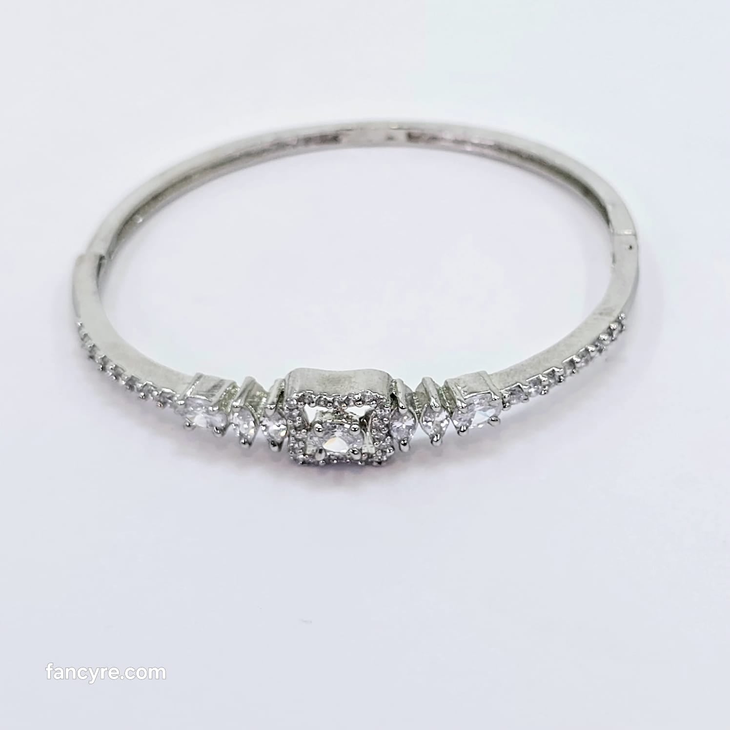 The Ondina Whitegold A.D Bracelet