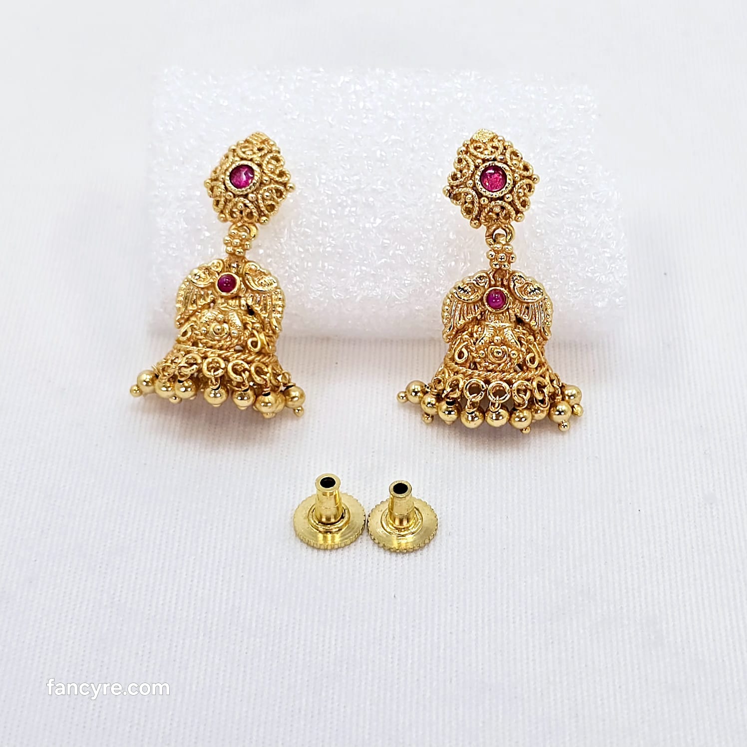 The Jasvi Antique Goldforming Earring