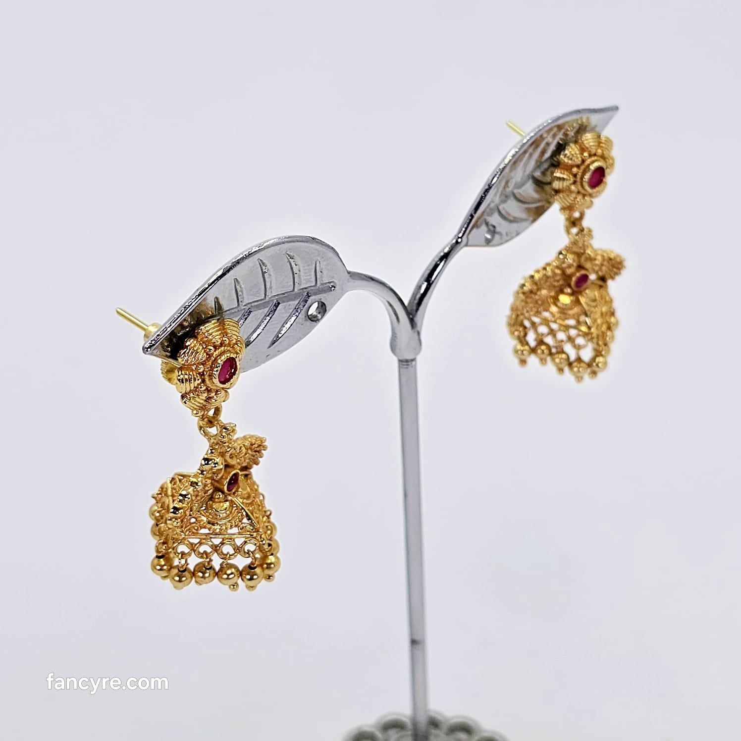 The Keya Antique Goldforming Earring