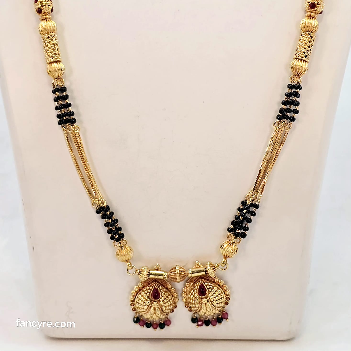 The Anvita Antique Goldforming Mangalsutra