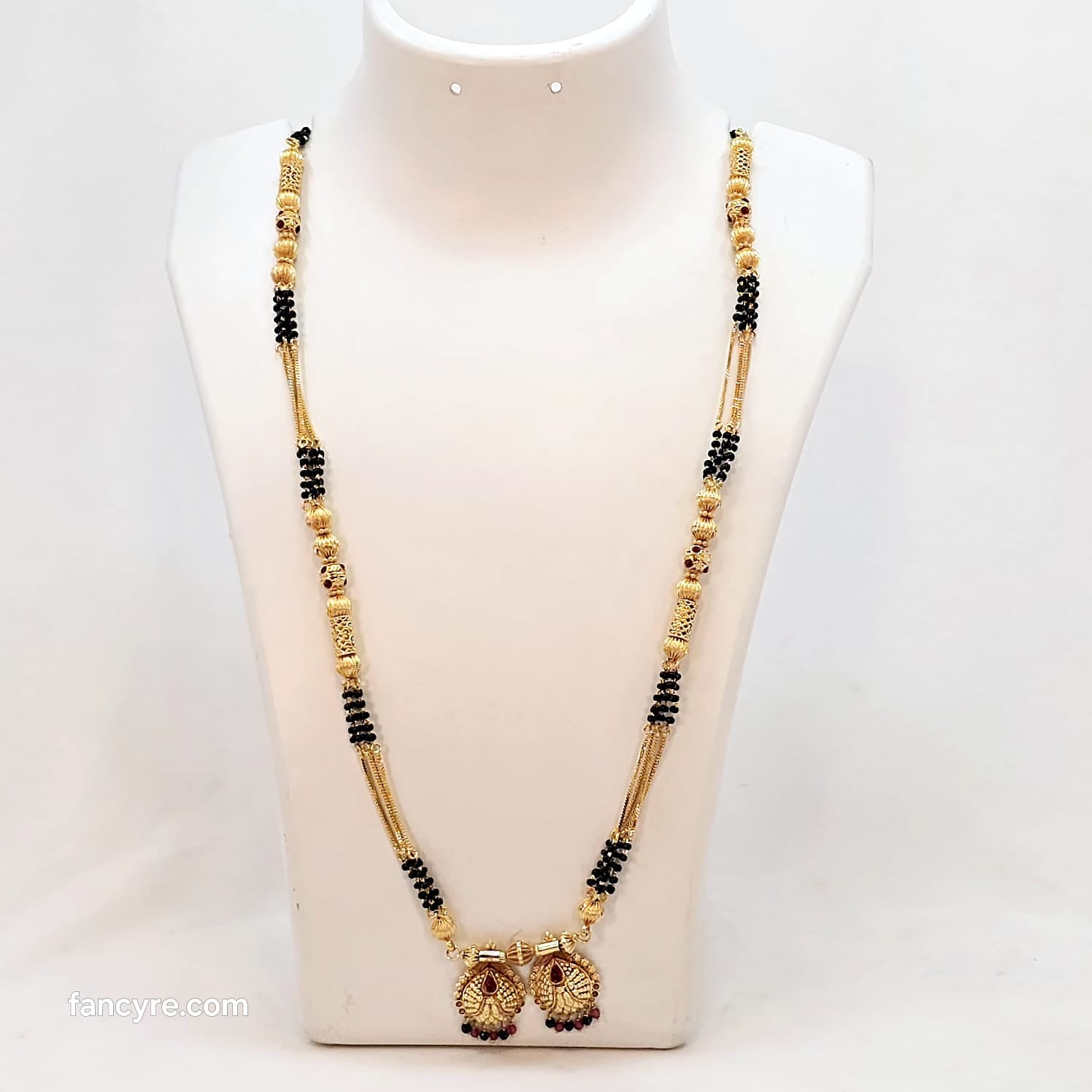 The Anvita Antique Goldforming Mangalsutra