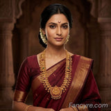 The Ruma Antique Goldforming Saaj