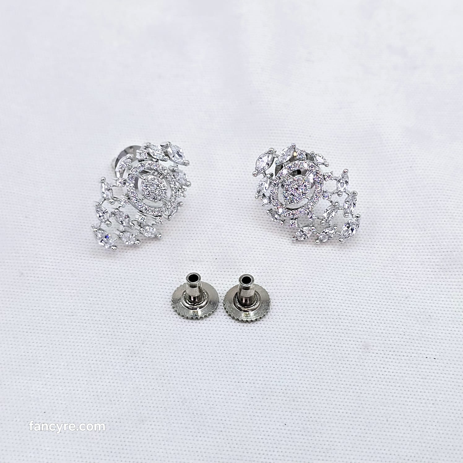 The Sereni Whitegold A.D Pendant Earring (M.S)