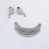 The Vera Whitegold A.D Pendant Earring (M.S)