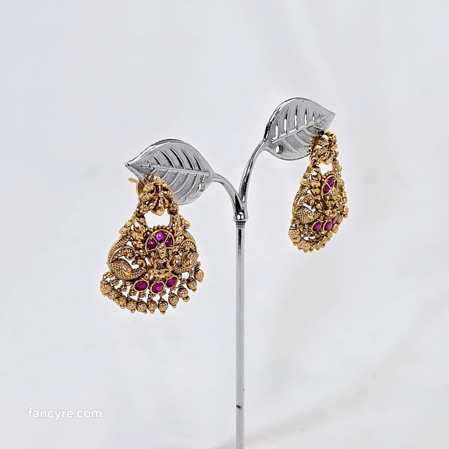 The Karina Kempu Earring