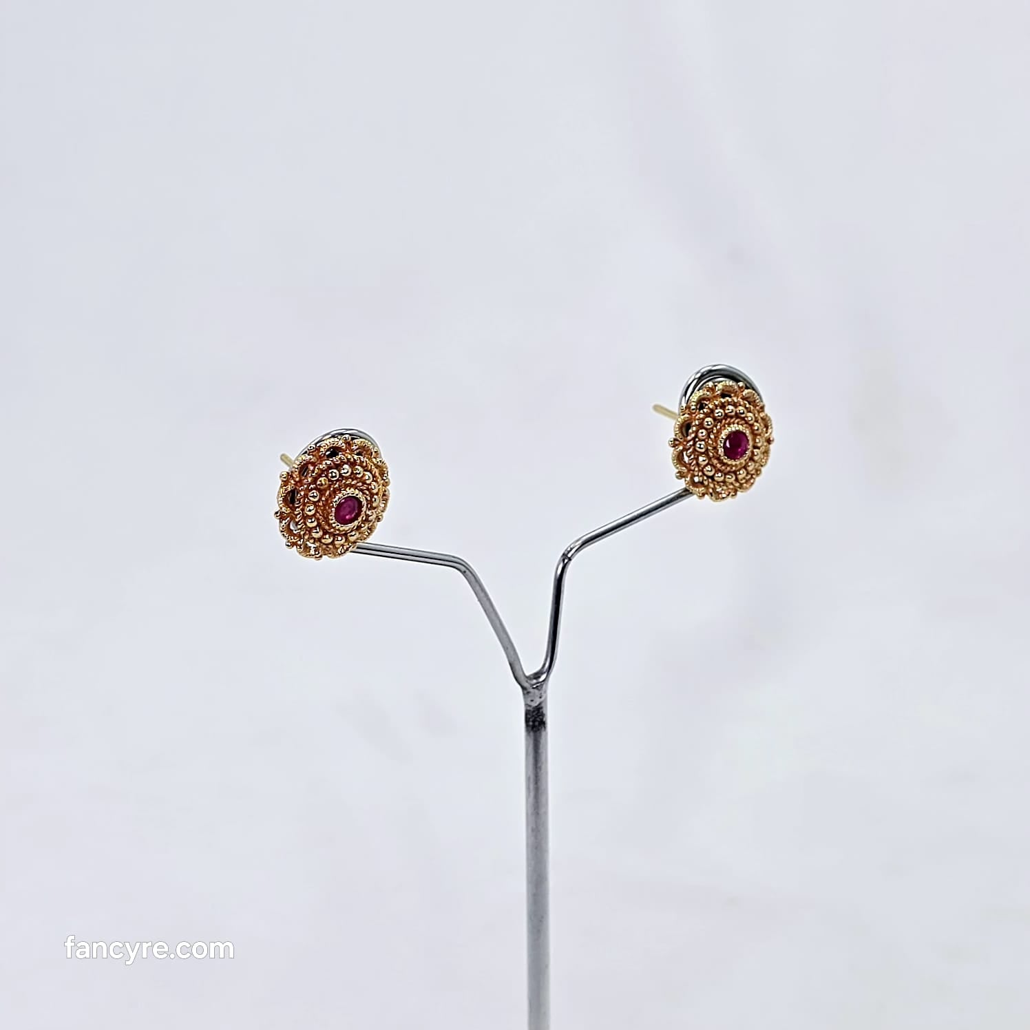 The Swati Antique Goldforming Earring