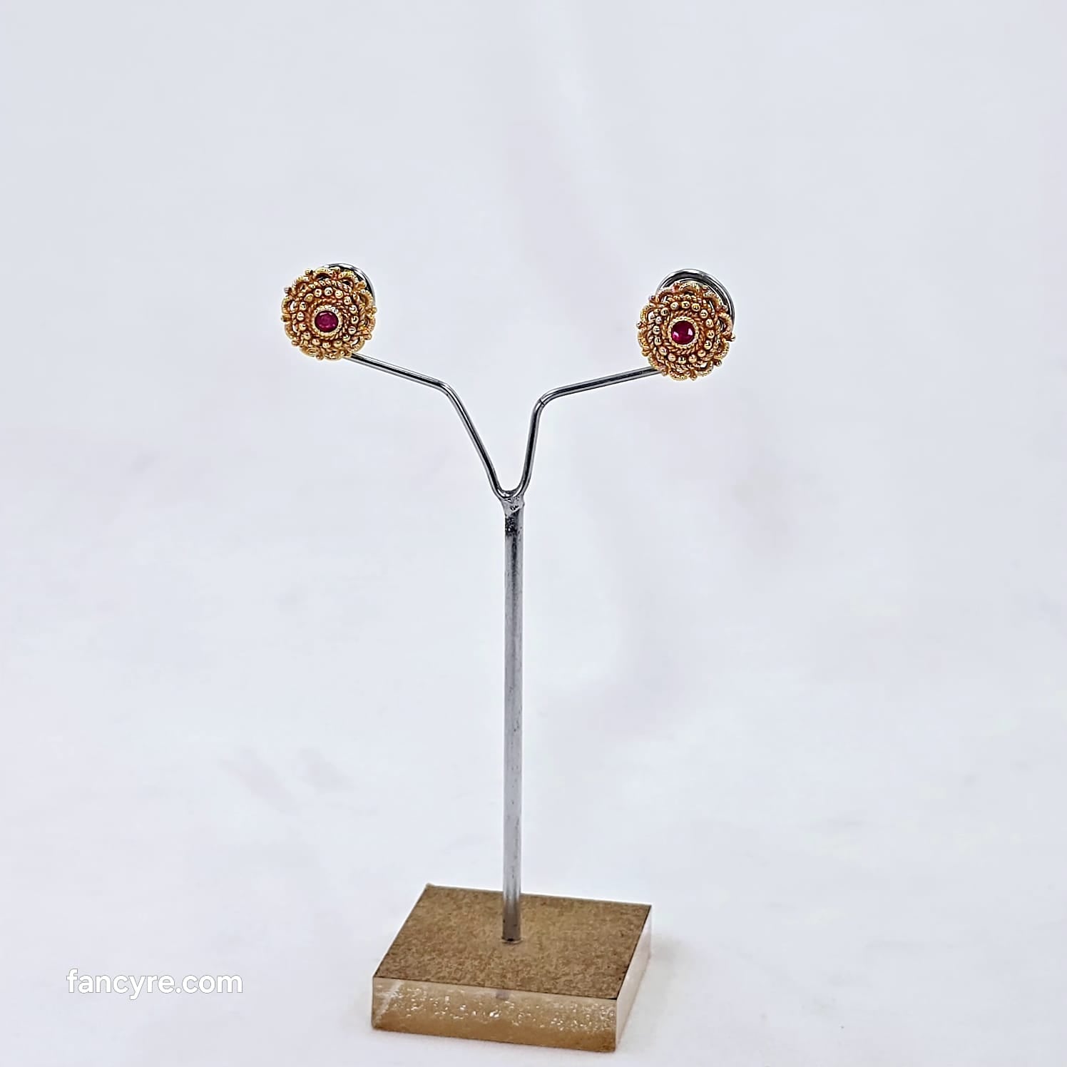 The Swati Antique Goldforming Earring