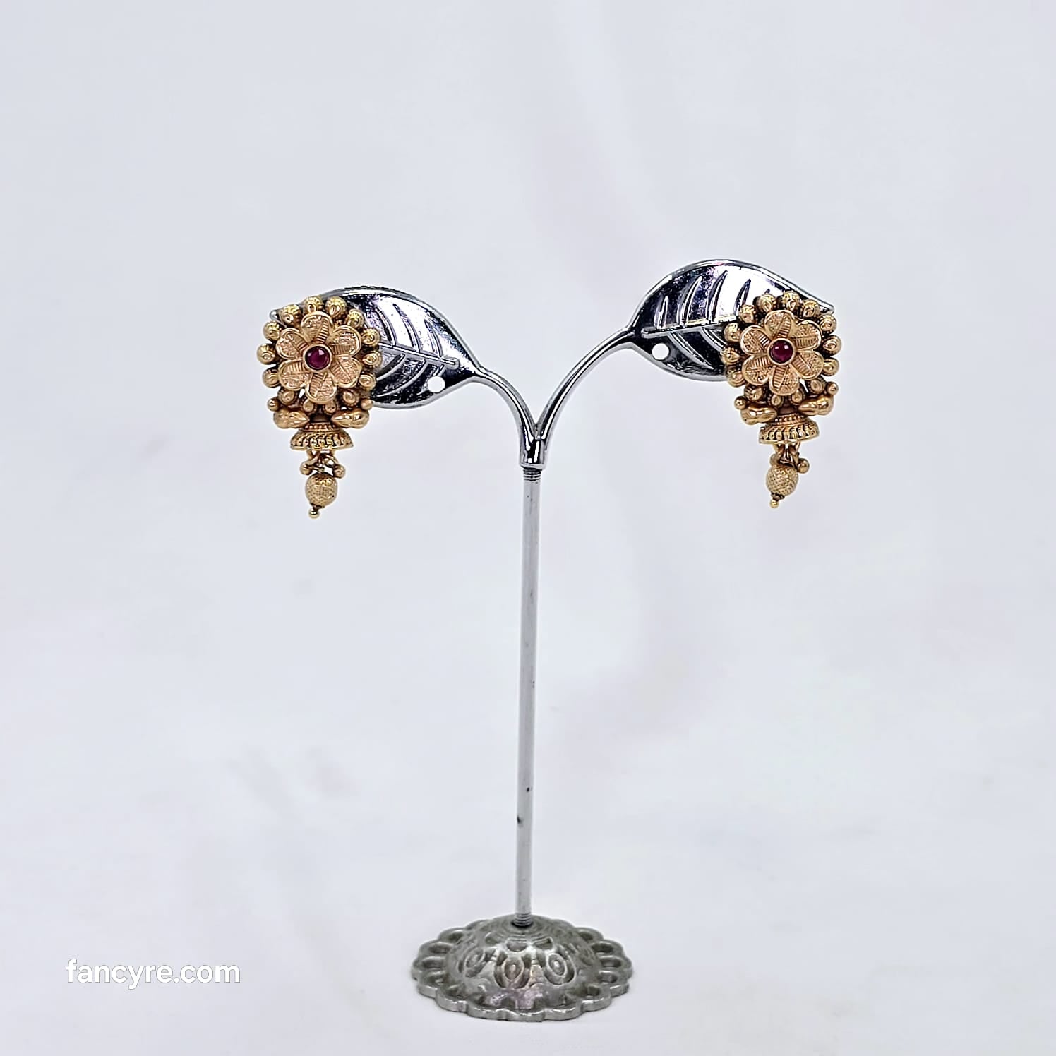 The Nita Kempu Earring
