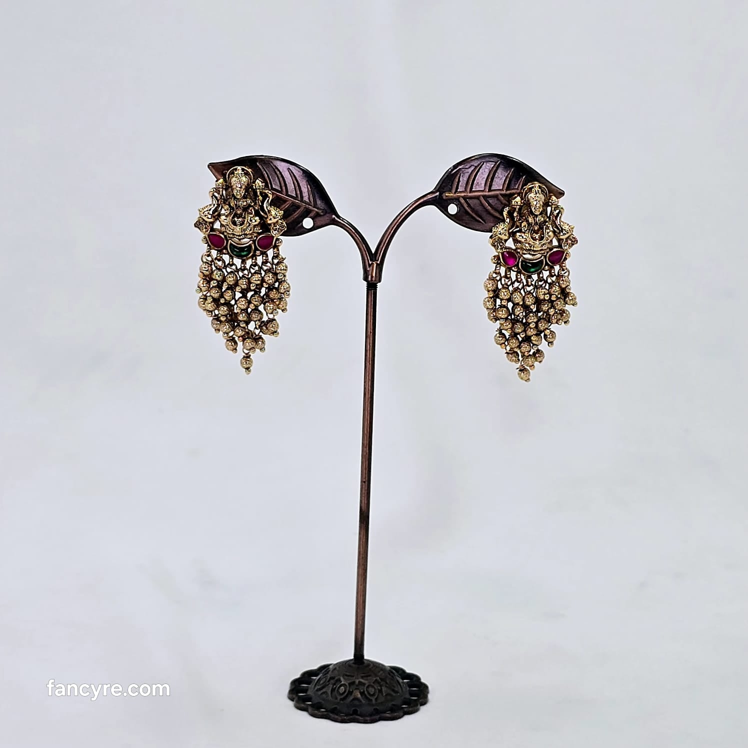 The Devika Kempu Earring
