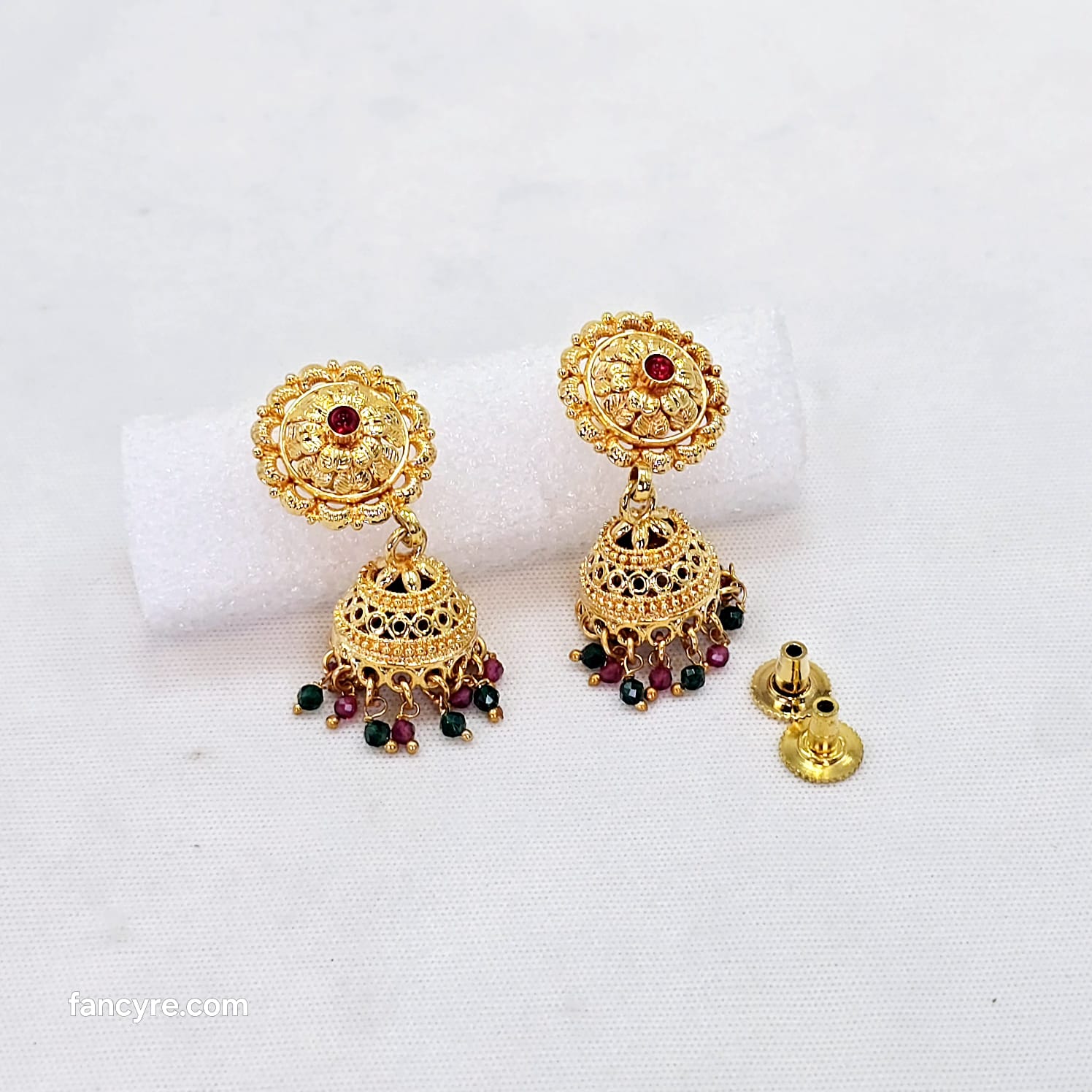 The Switi Antique Goldforming Earring