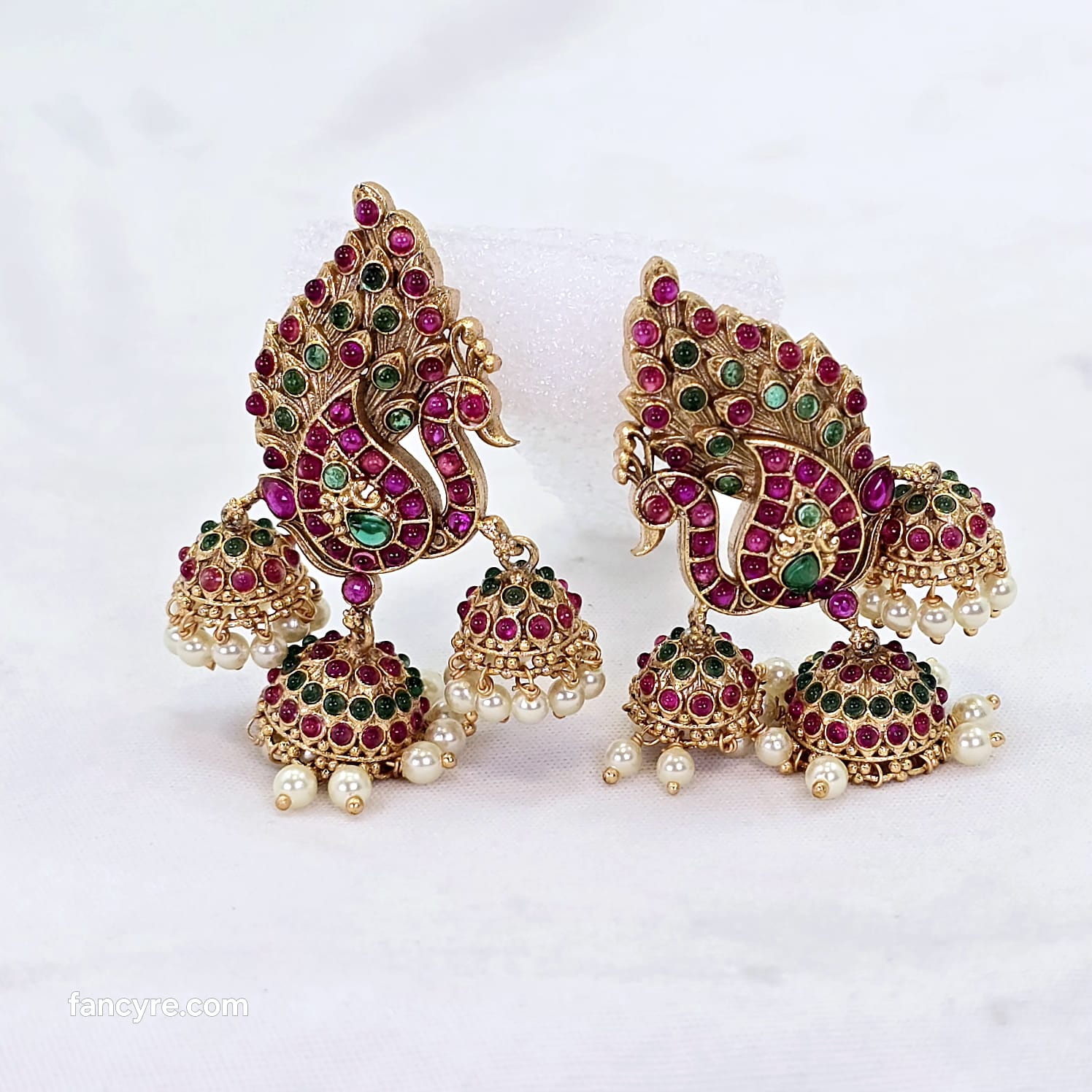The Morakshi Kempu Earring