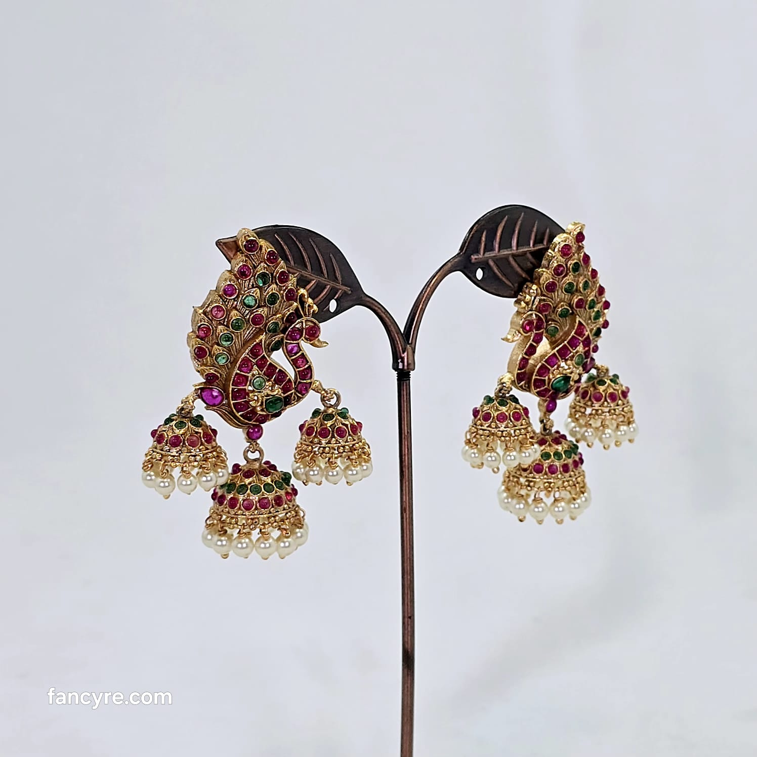 The Morakshi Kempu Earring