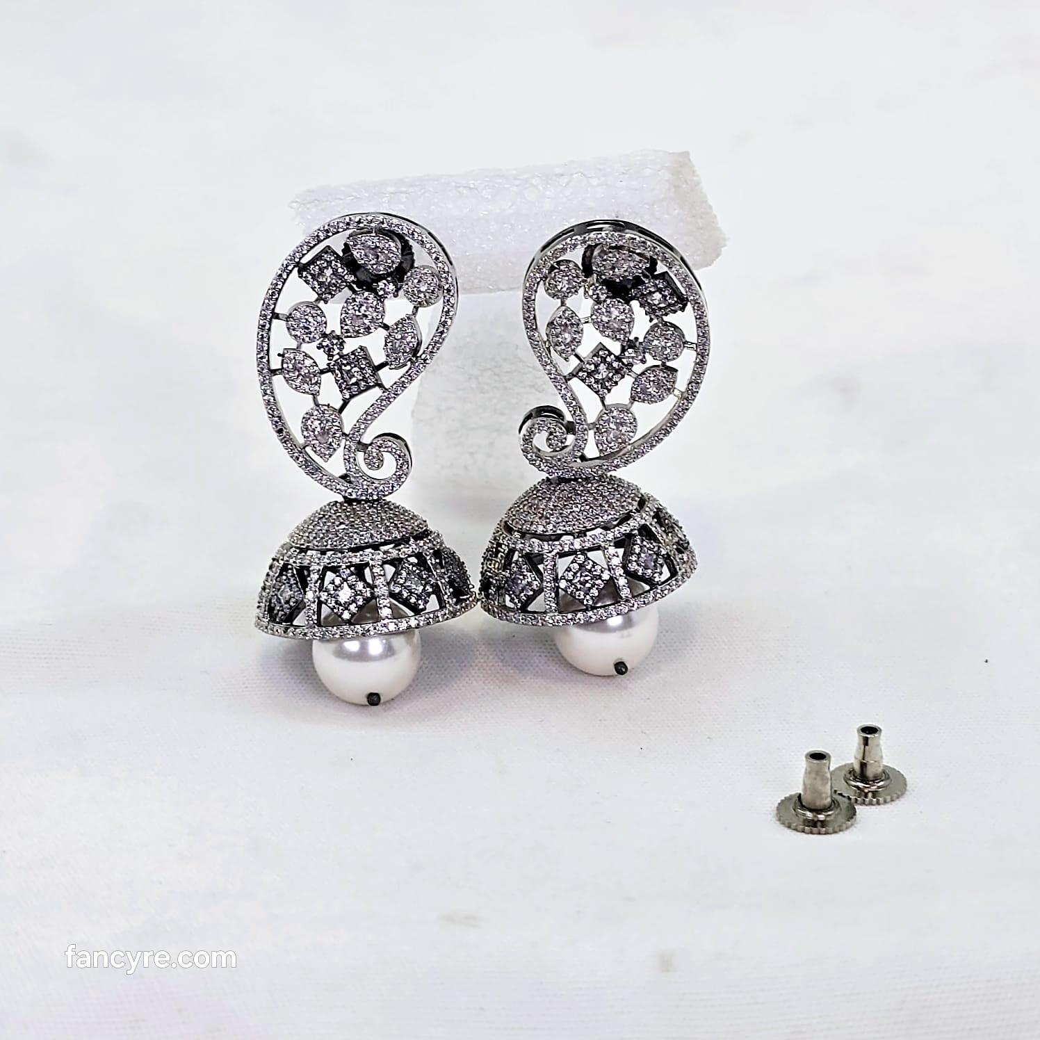 The Persi Blackgold A.D Earring