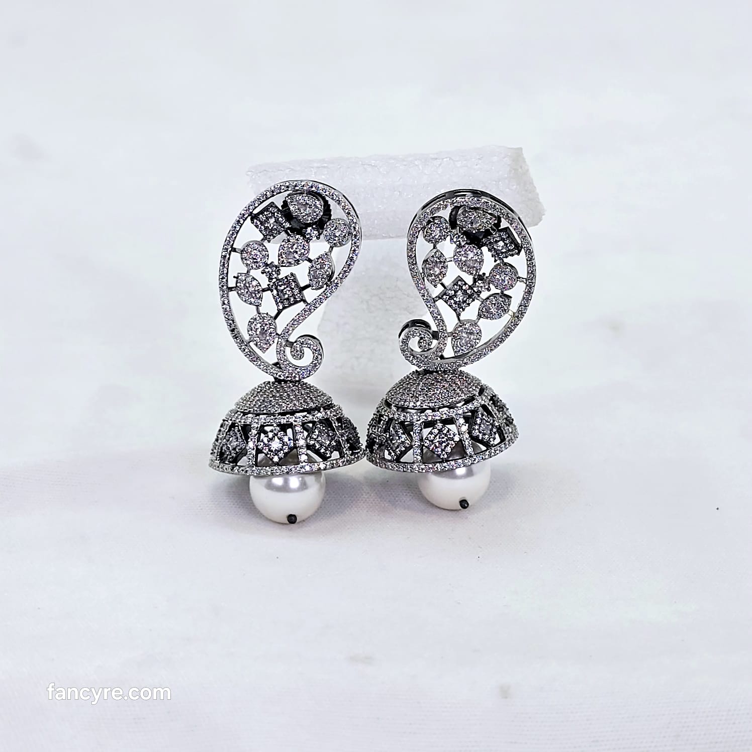 The Persi Blackgold A.D Earring