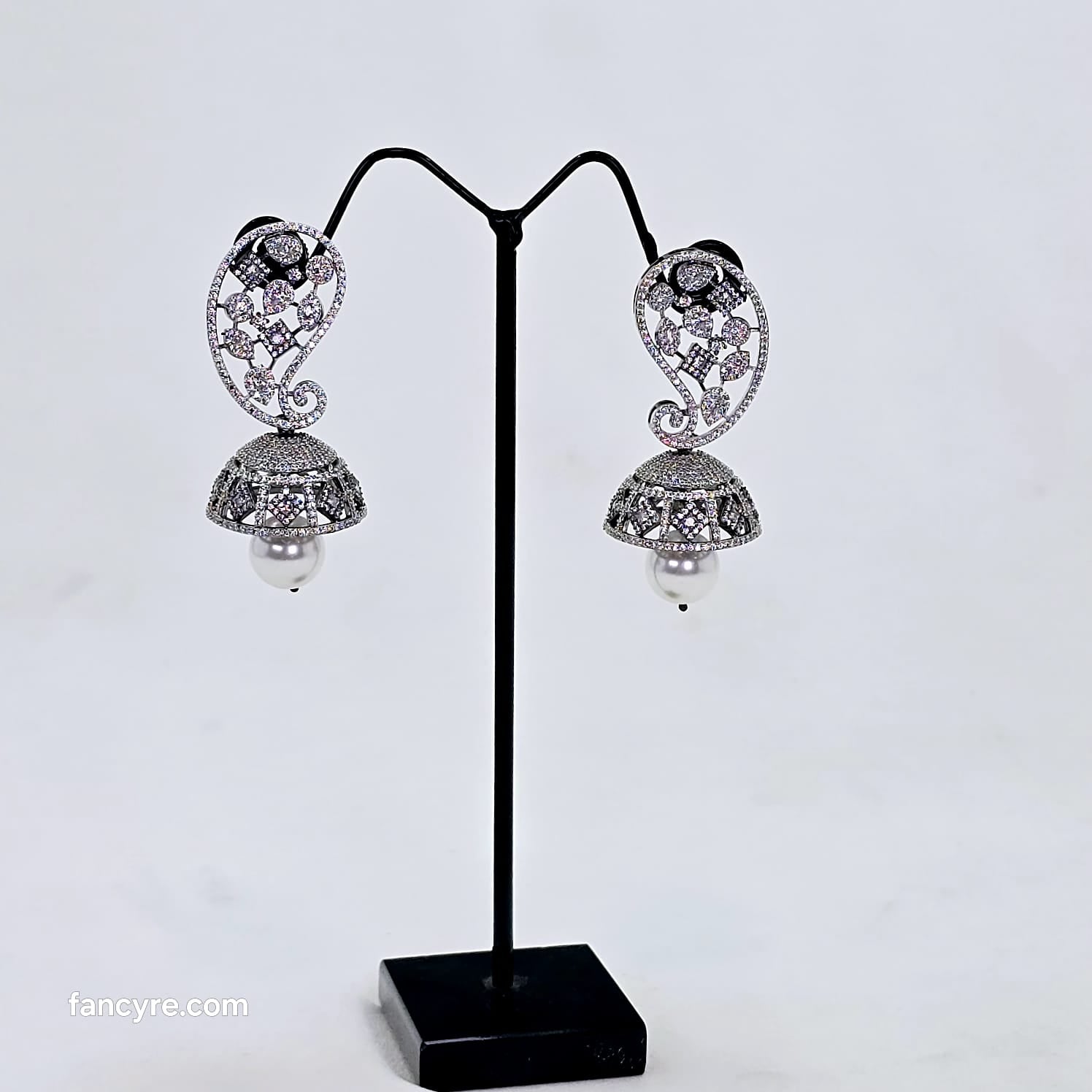The Persi Blackgold A.D Earring