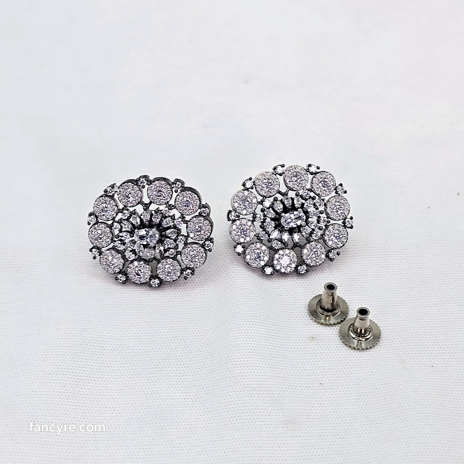 The Sable Blackgold A.D Earring
