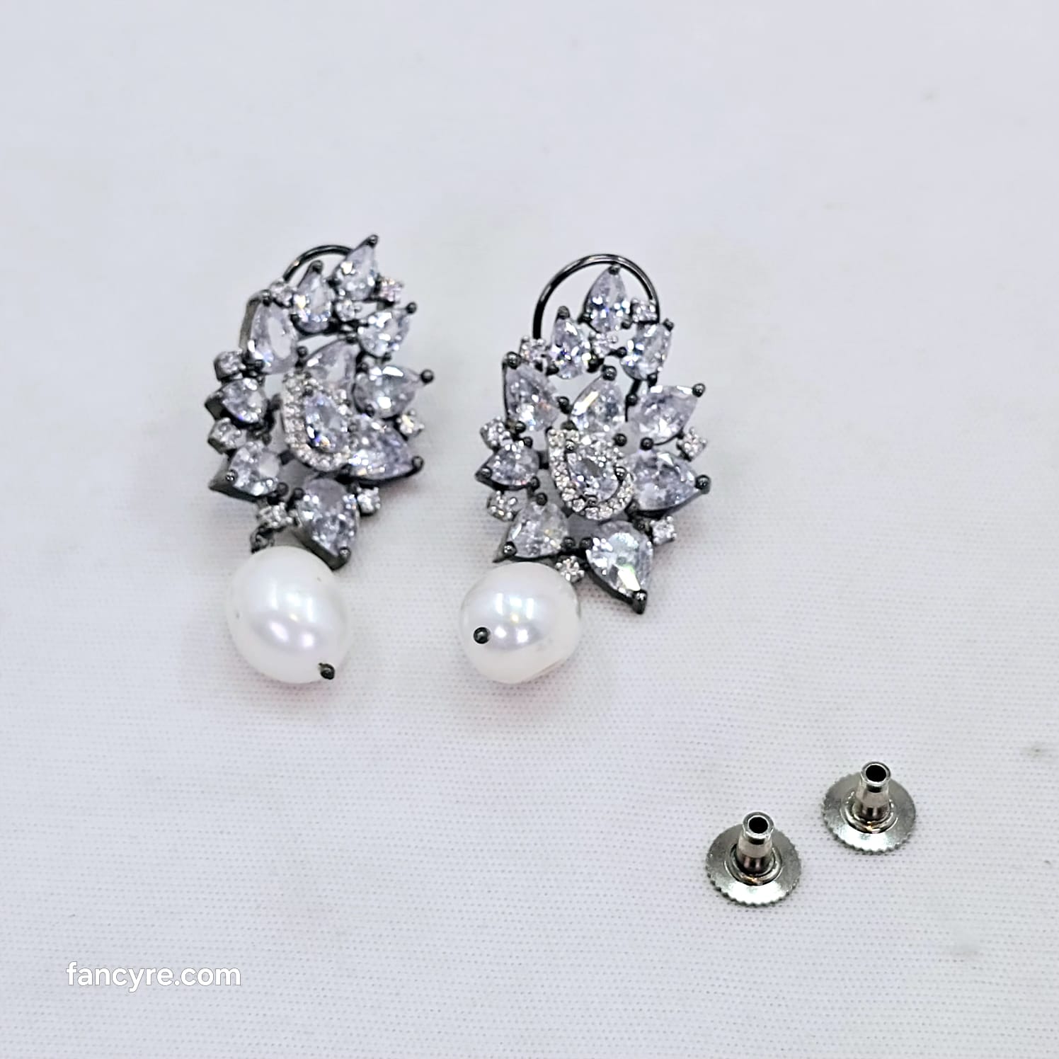 The Kim Blackgold A.D Earring