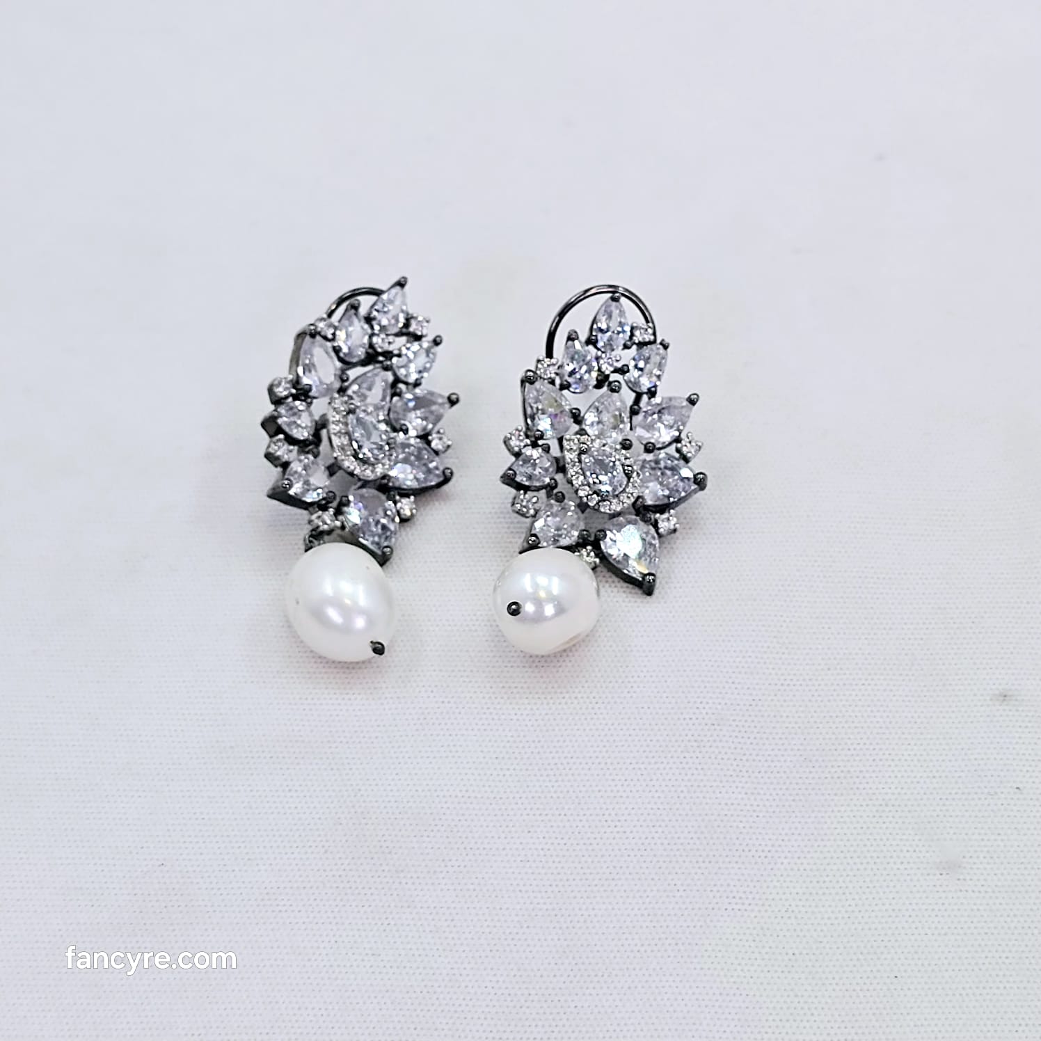 The Kim Blackgold A.D Earring