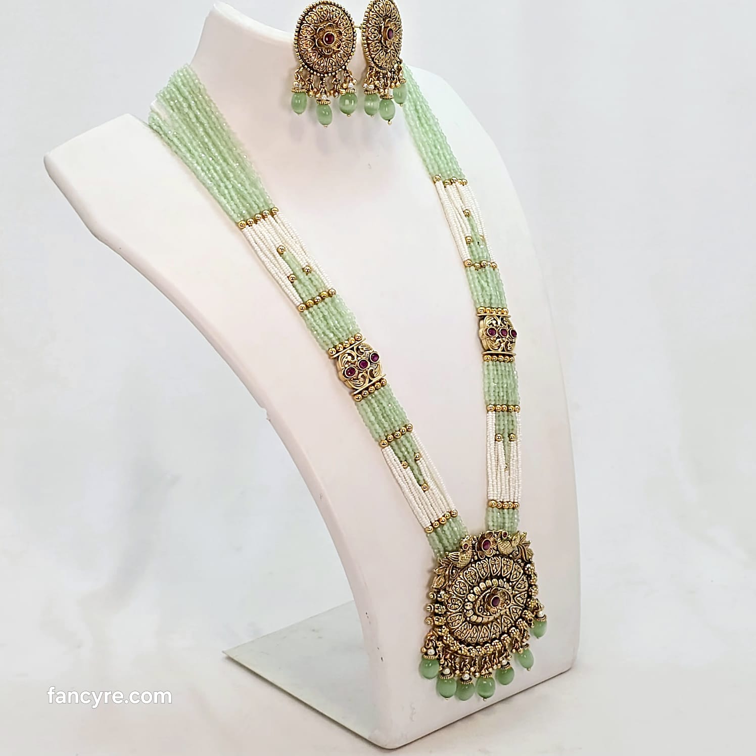 The Kunwrani Rajwadi Long Necklace