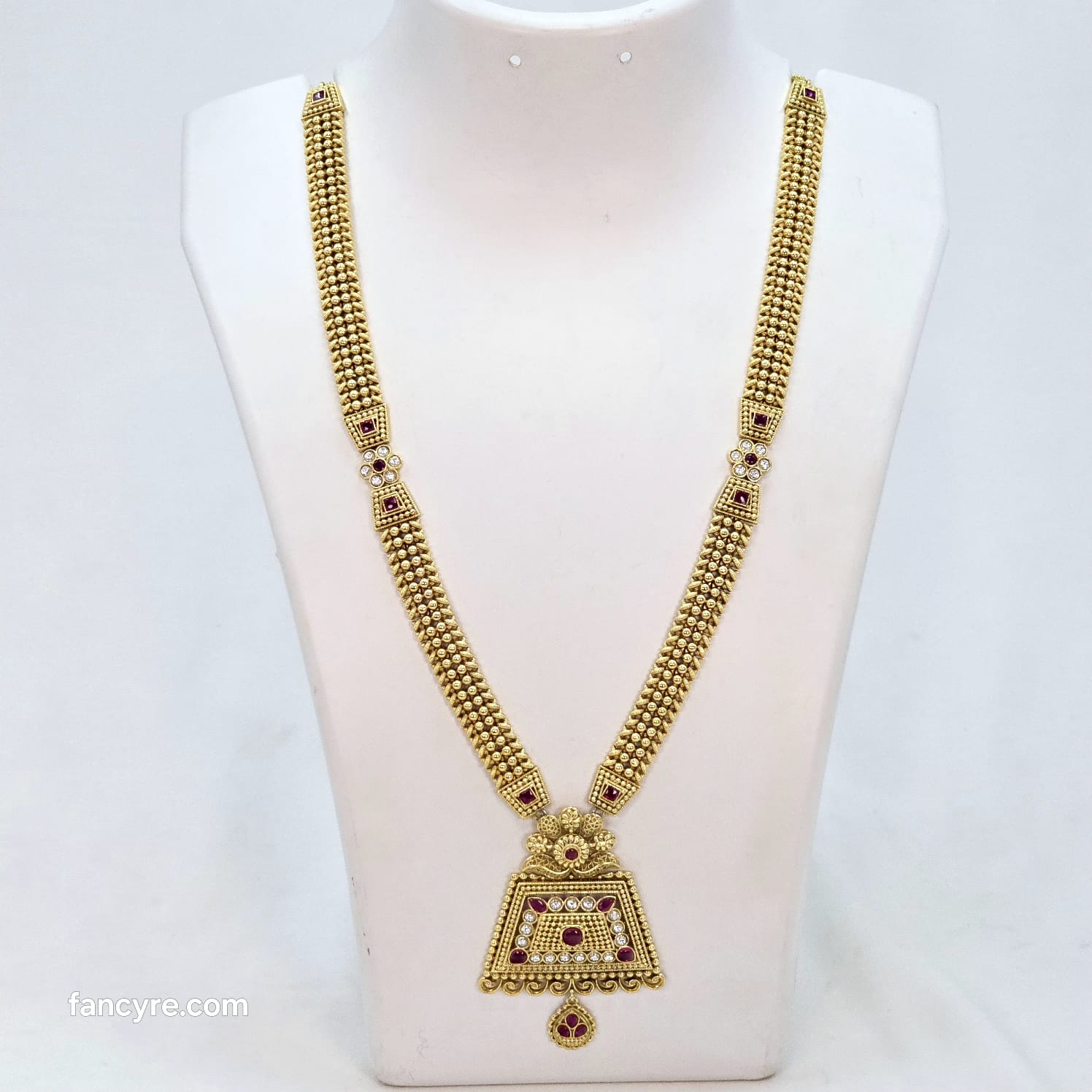 The Kesar Rajwadi Long Necklace
