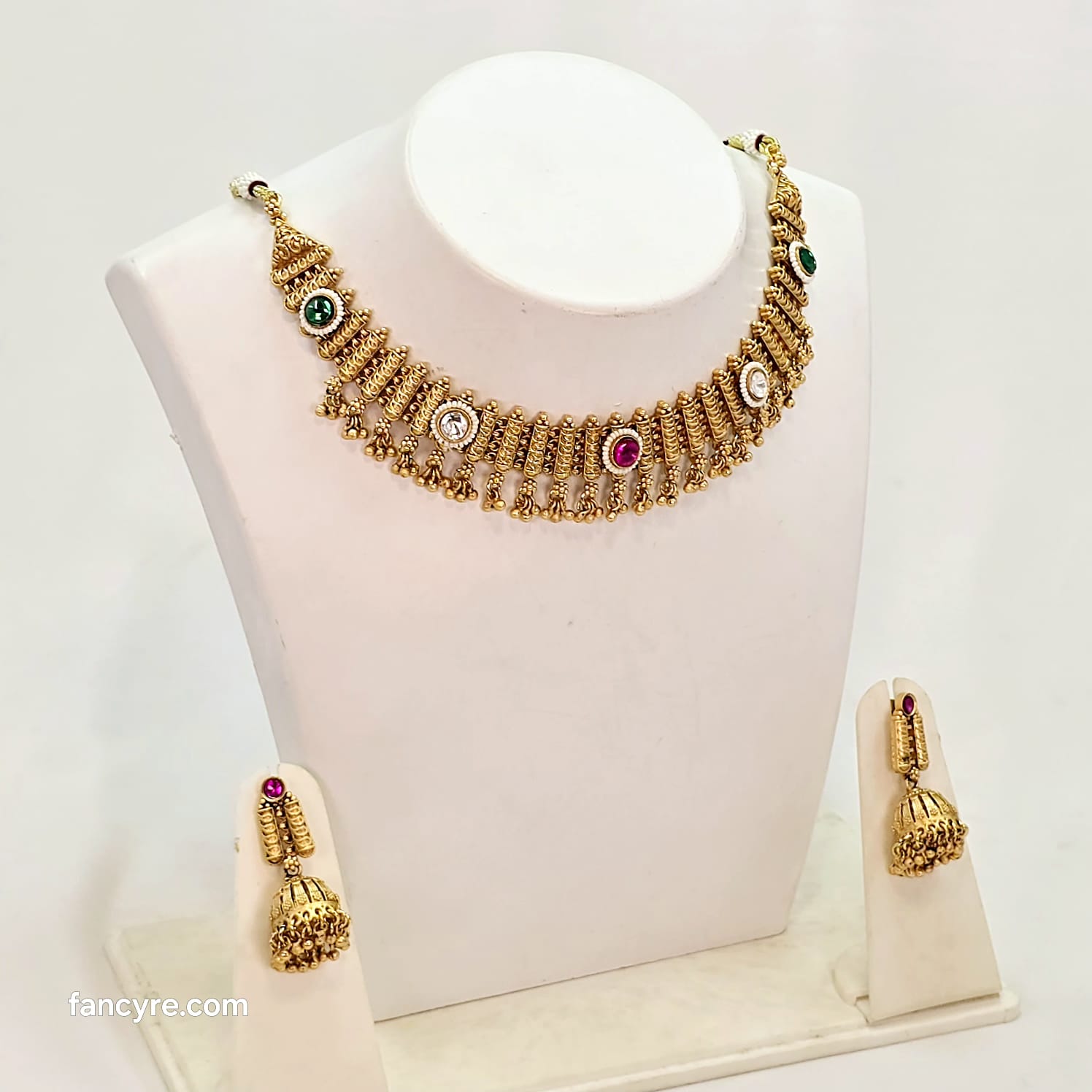 The Mahima Rajwadi Necklace