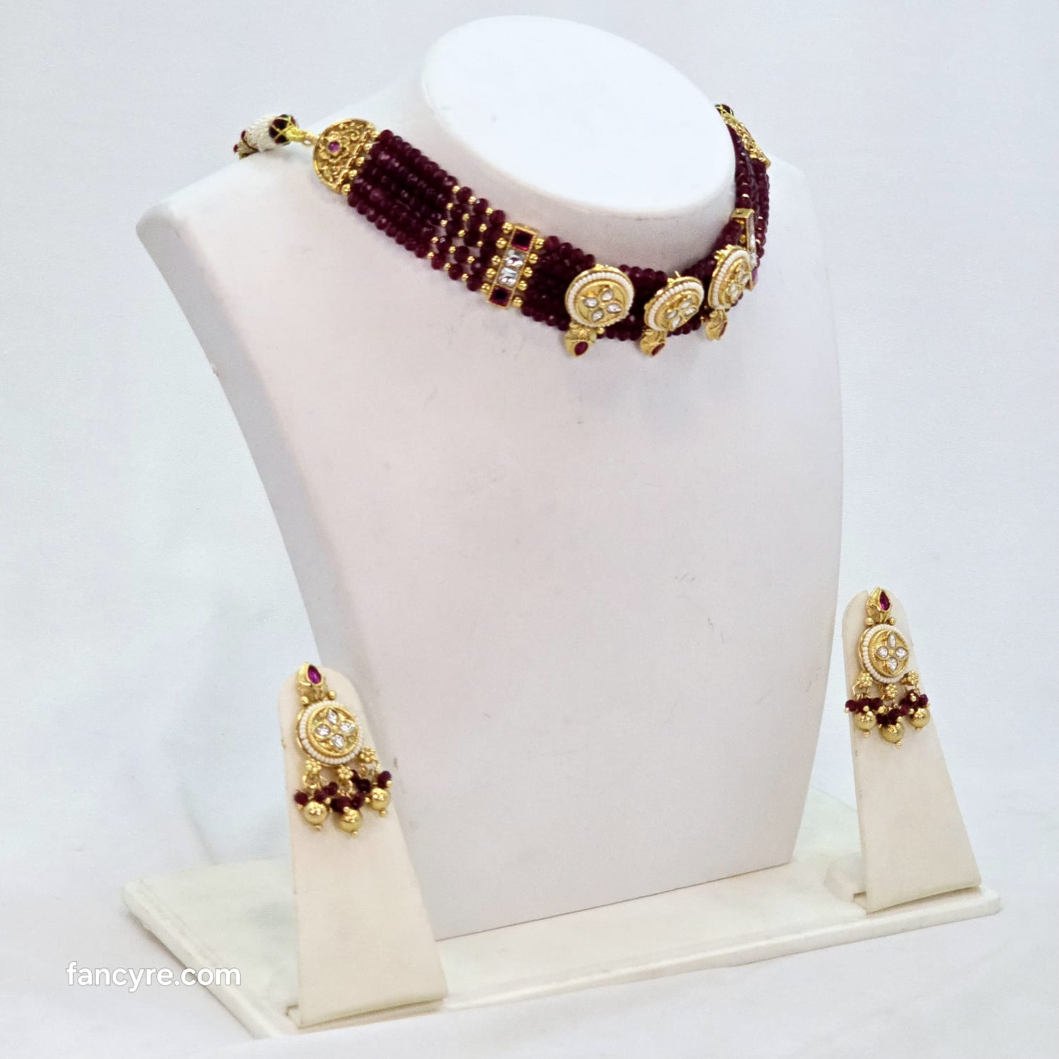 The Baisa Rajwadi Necklace