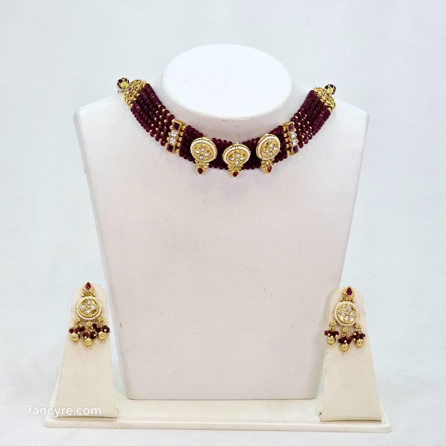 The Baisa Rajwadi Necklace