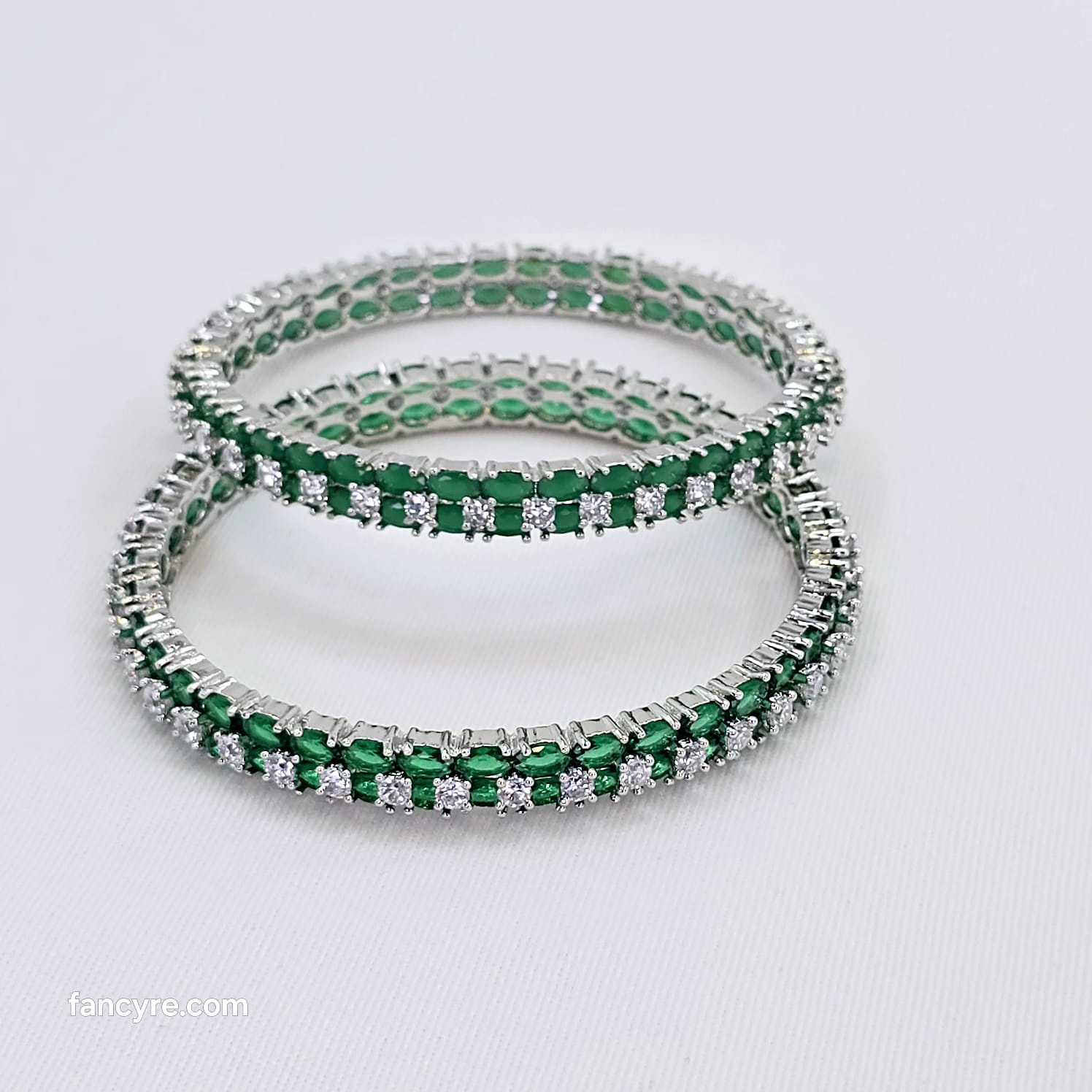 The Kendall Whitegold A.D Bangle