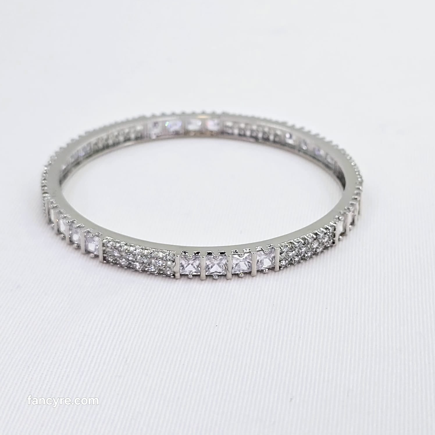 The Wings Whitegold A.D Bangle