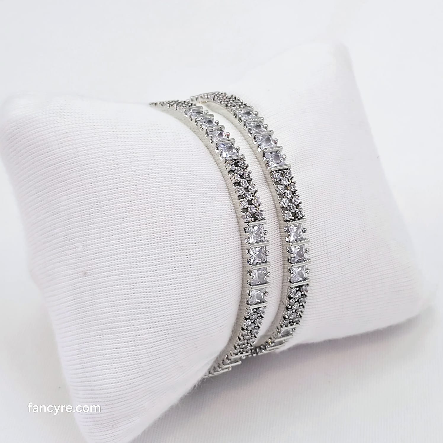 The Wings Whitegold A.D Bangle