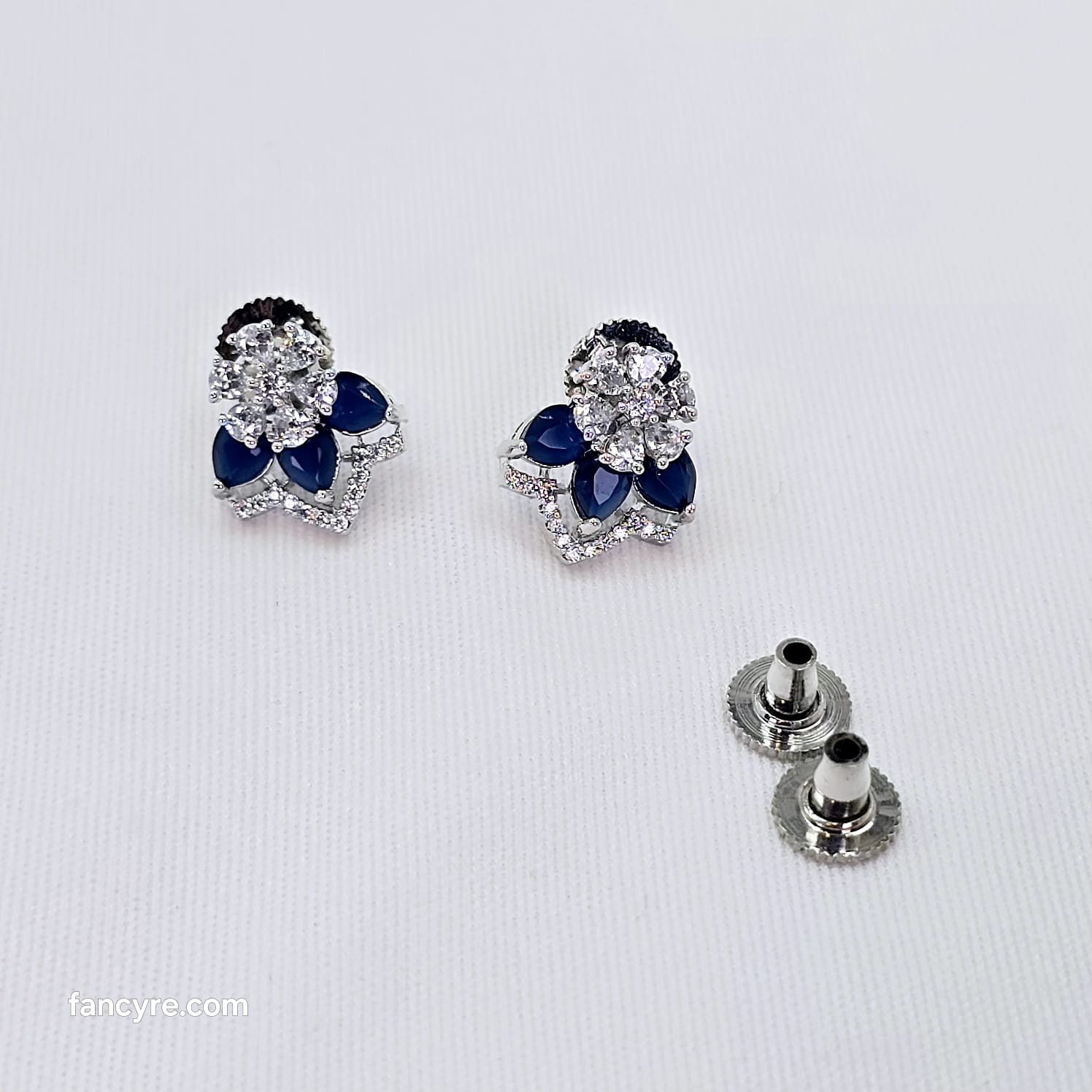 The Sloane Whitegold A.D Earring