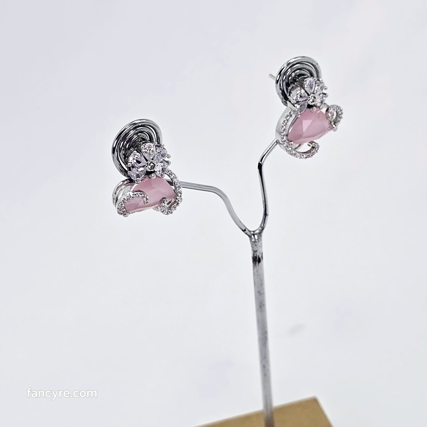 The Brina Whitegold A.D Earring