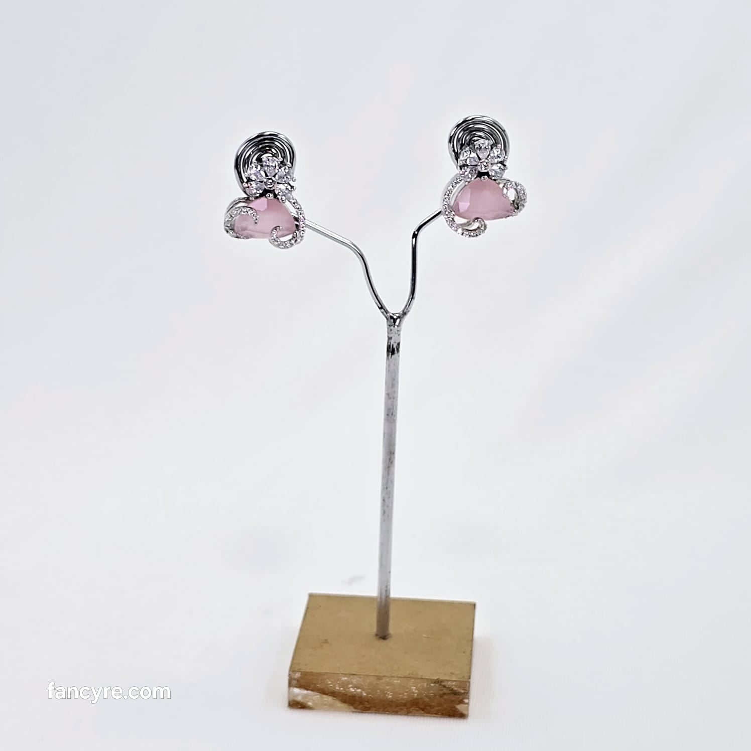 The Brina Whitegold A.D Earring