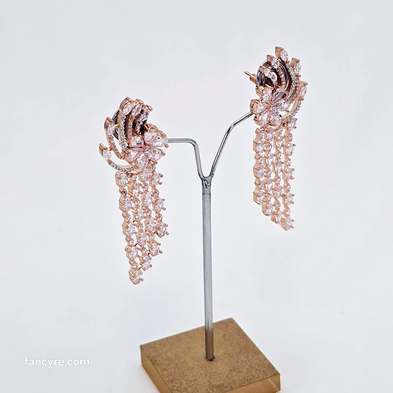 The Alira Rosegold A.D Earring