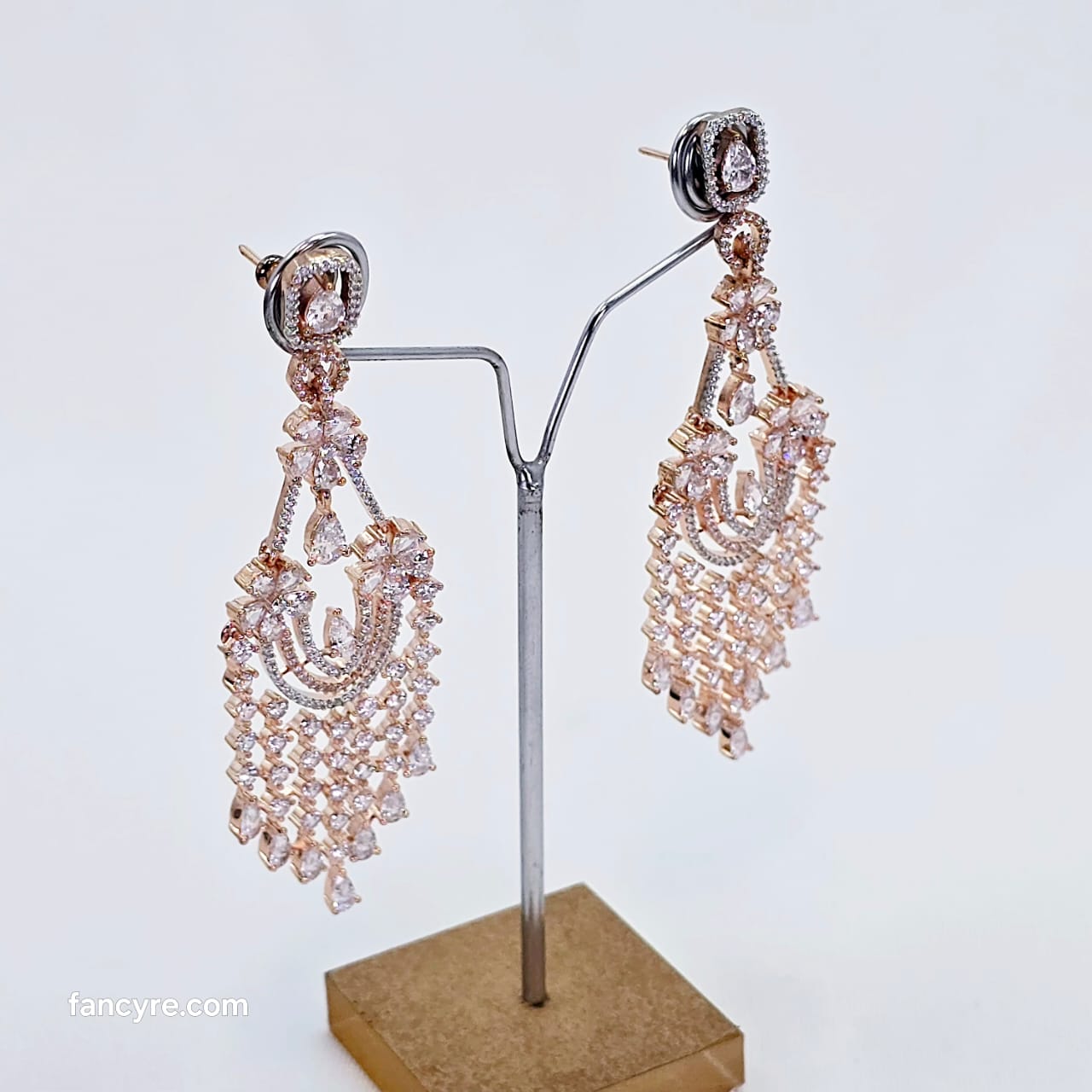 The Sera Rosegold A.D Earring
