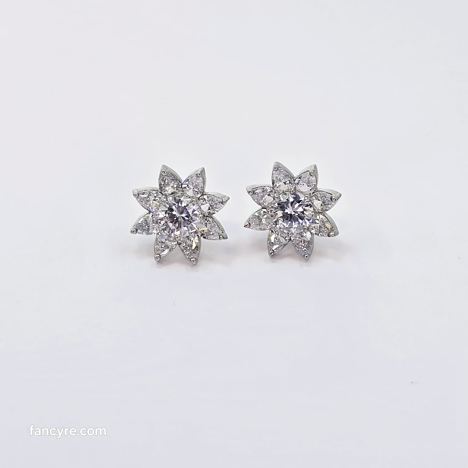 The Aadila Whitegold A.D Earring