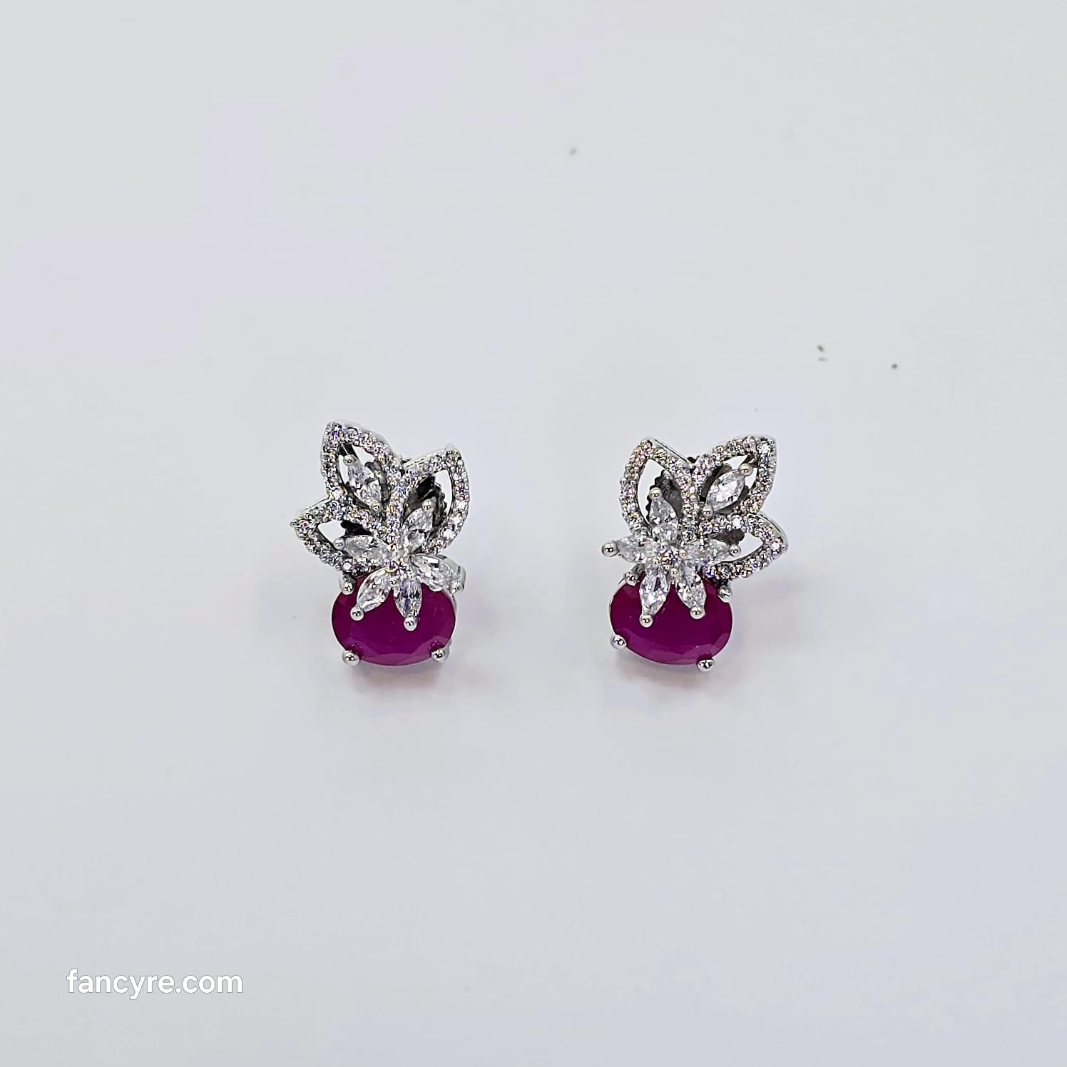 The Soha Whitegold A.D Earring