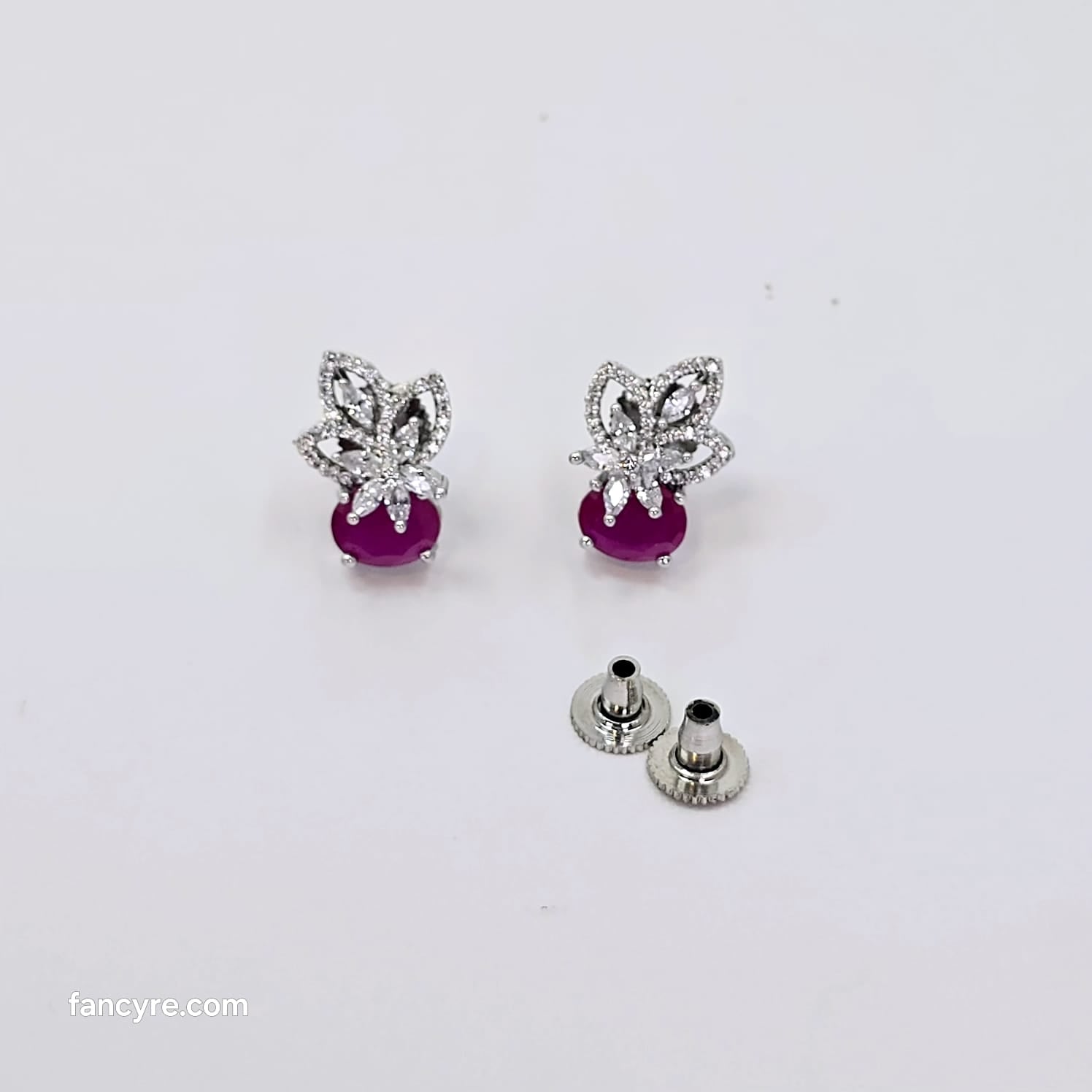 The Soha Whitegold A.D Earring