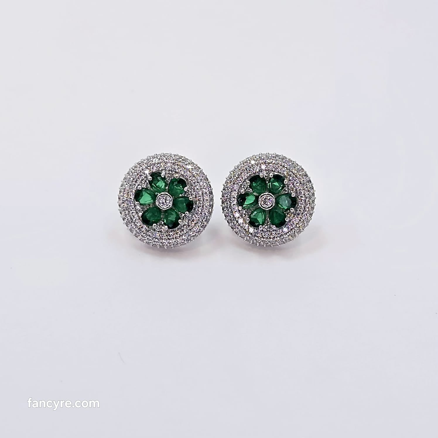 The Sabrina Whitegold A.D Earring