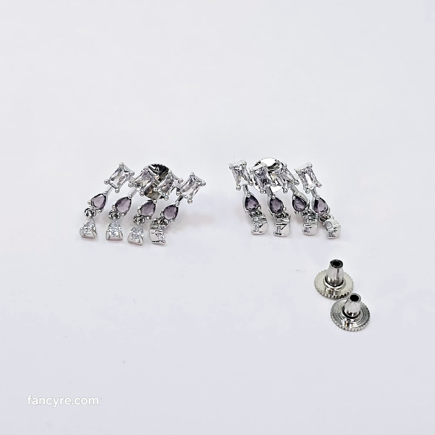 The Starling Whitegold A.D Earring