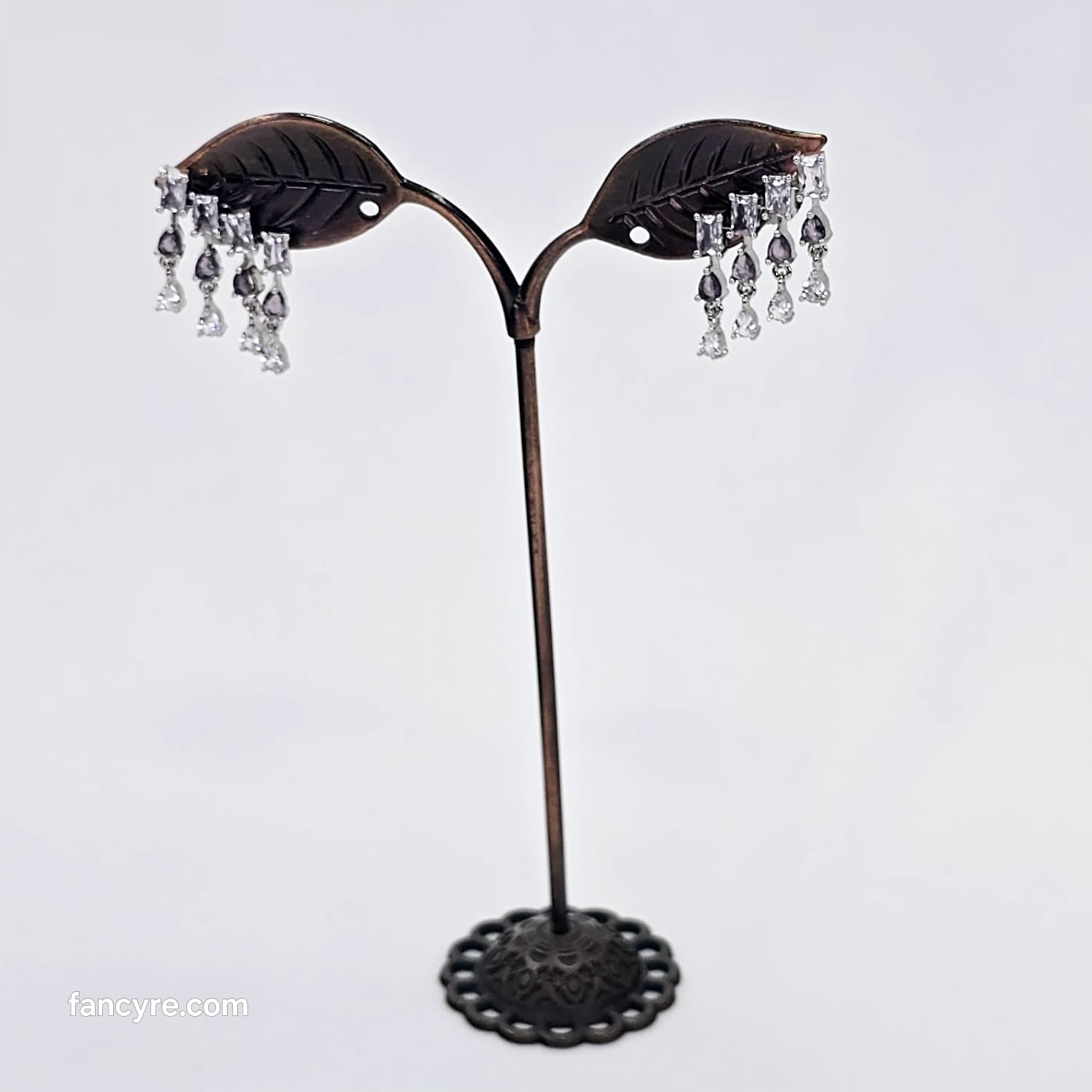 The Starling Whitegold A.D Earring