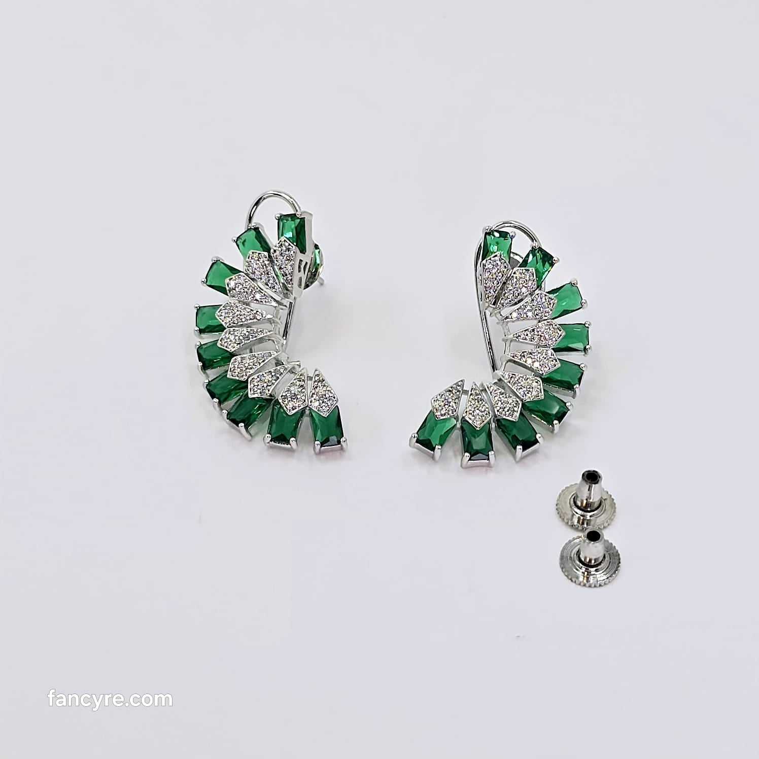 The Elisa Whitegold A.D Earring