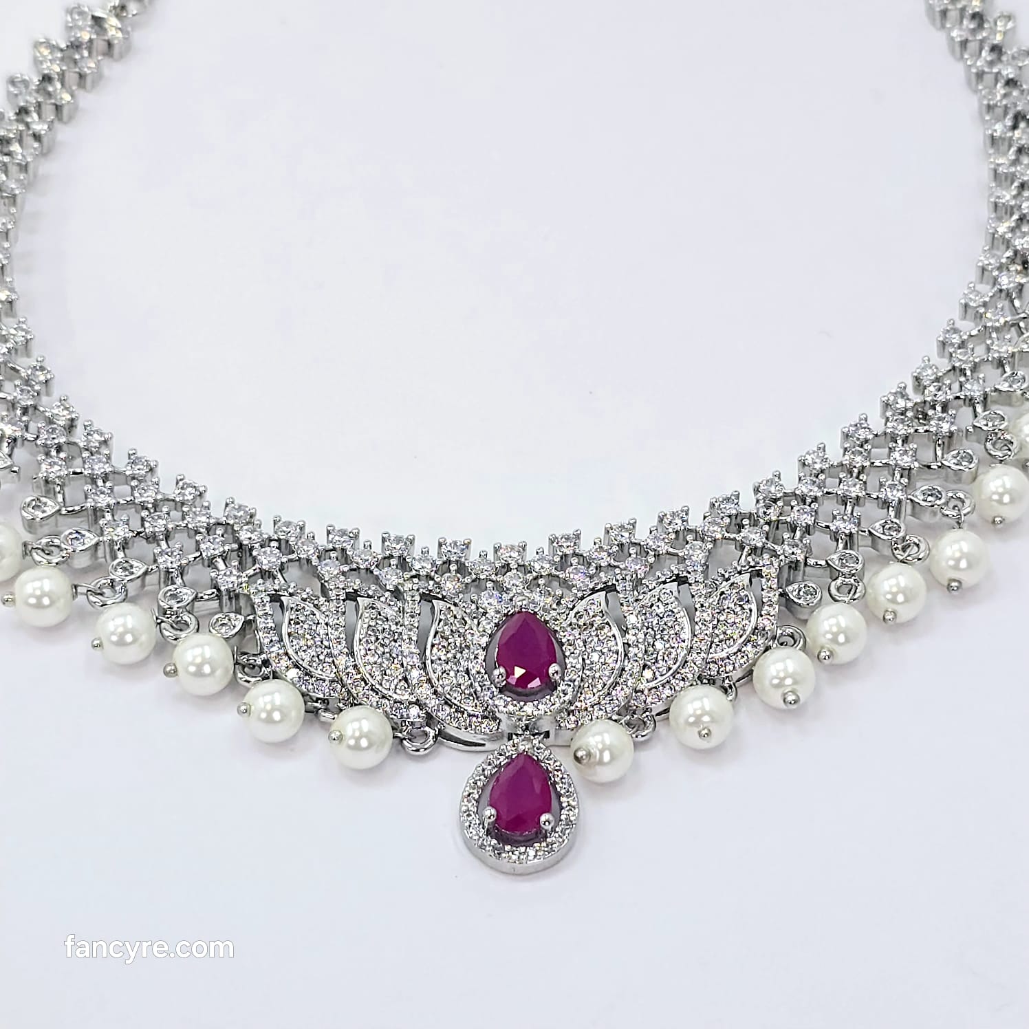 The Niva Whitegold A.D Necklace