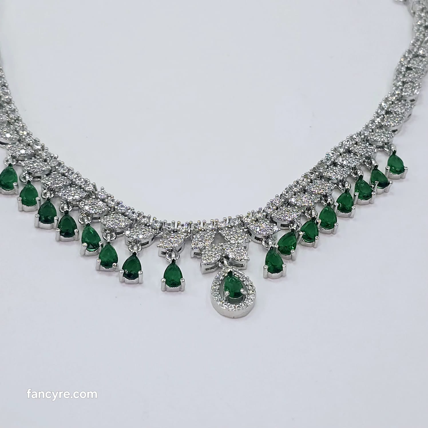 The Safiya Whitegold A.D Necklace