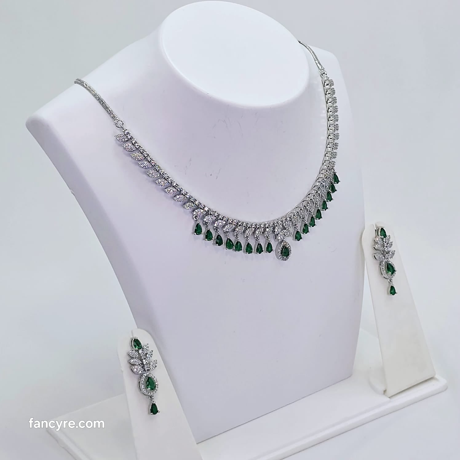 The Safiya Whitegold A.D Necklace