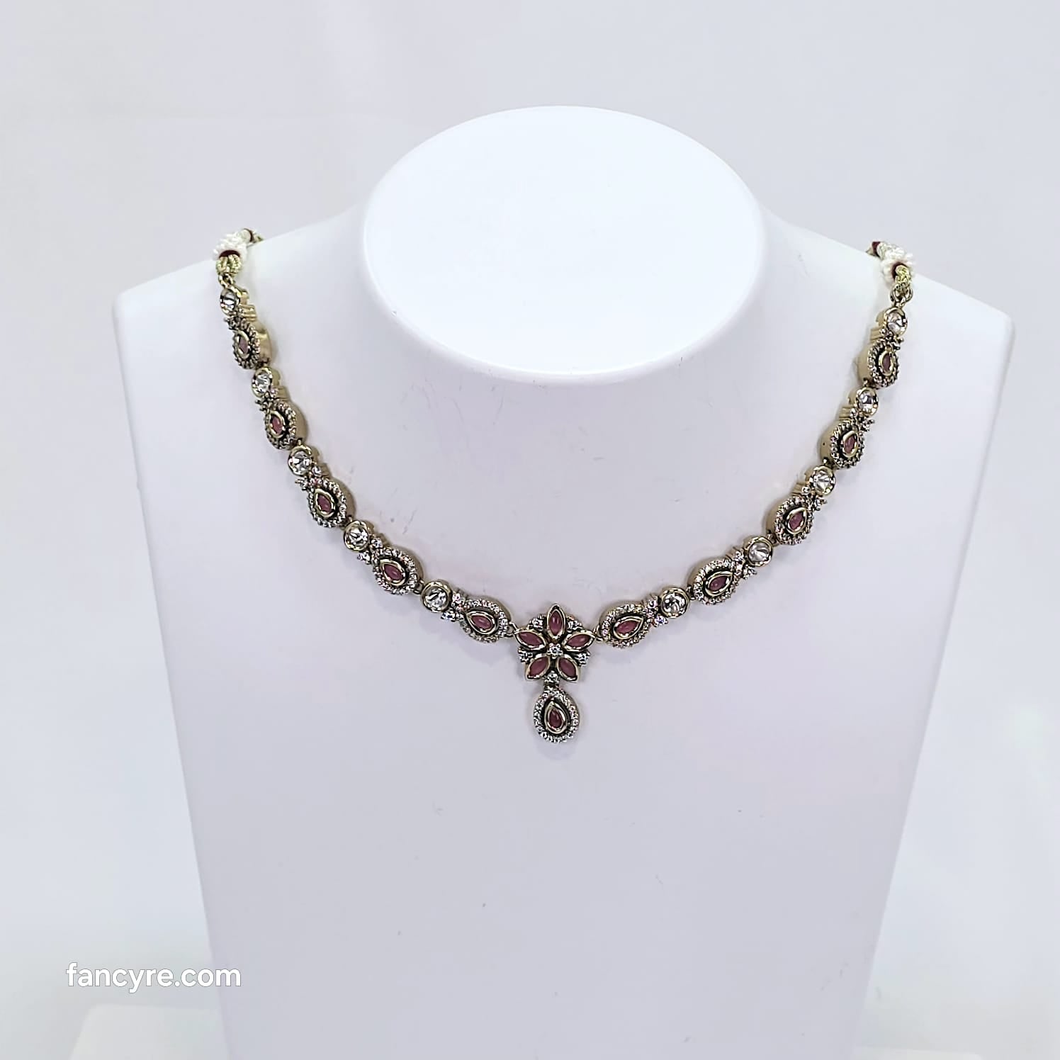 The Alegra Victorian Polish Necklace